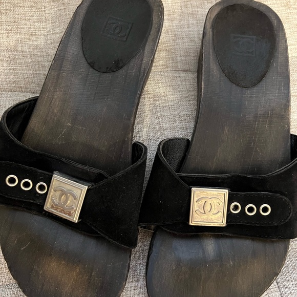 CHANEL wooden clog slides - Picture 3 of 7